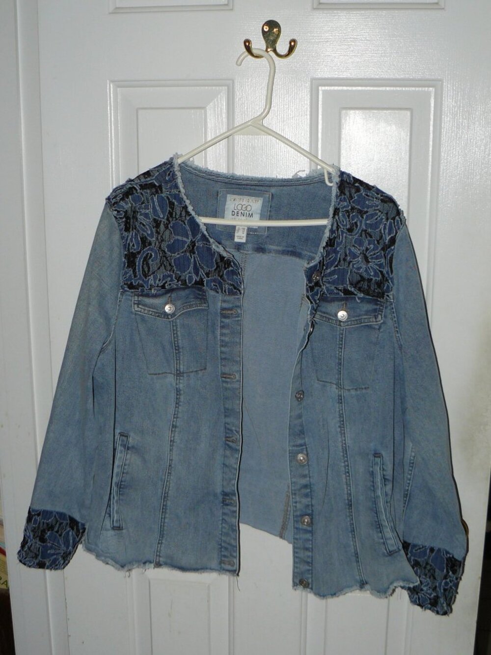LOGO by Lori Goldstein Special Edition Denim Jean Jacket With Lace Sz 20W